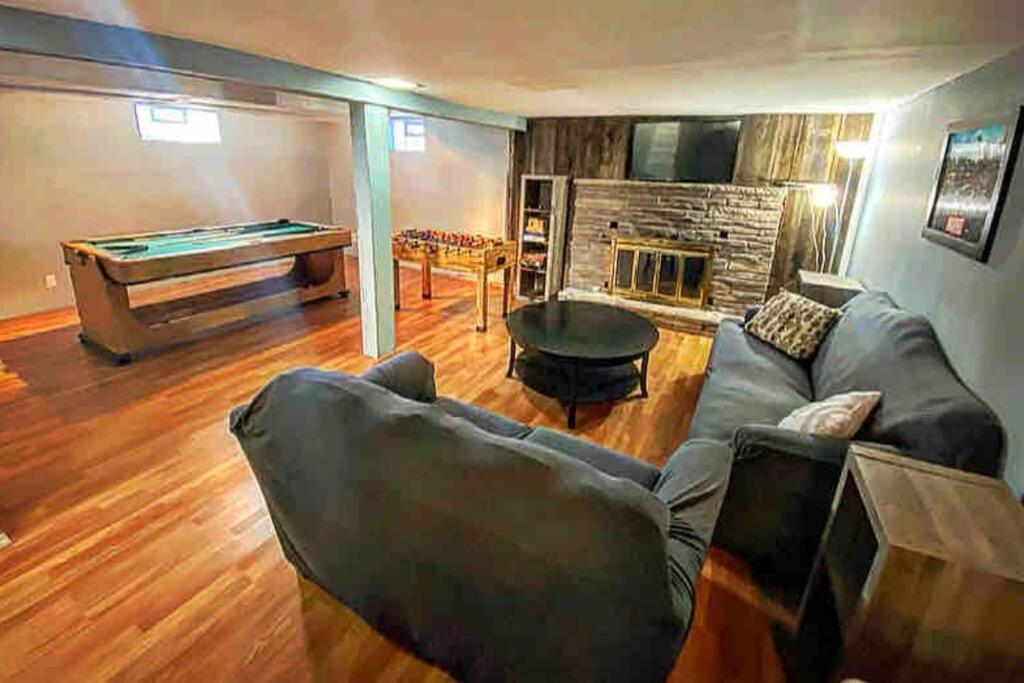 Adorable&Cozy Suburban Home Mins From Dwtn/Airport Rochester Exterior foto